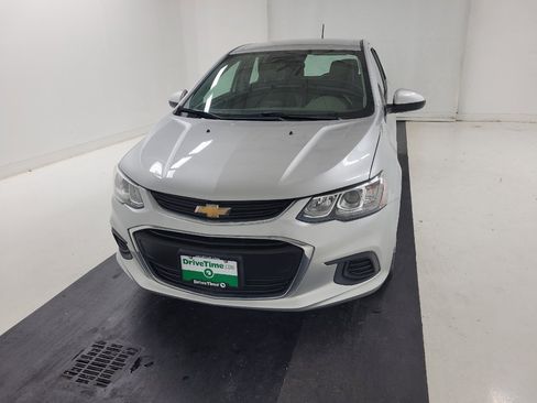 Used 2020 Chevrolet Sonic LT FWD image 15