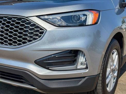 Used 2023 Ford Edge SEL w/ Convenience Package AWD/4WD image 7
