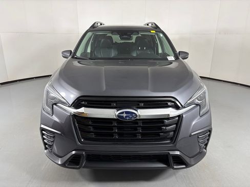 Used 2023 Subaru Ascent Limited AWD/4WD image 3