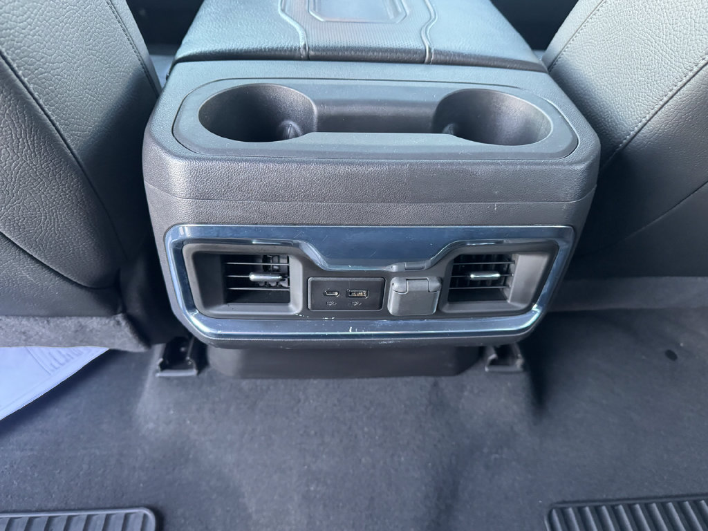 Used 2022 GMC Sierra 1500 Denali w/ Denali Premium Package AWD/4WD image 15