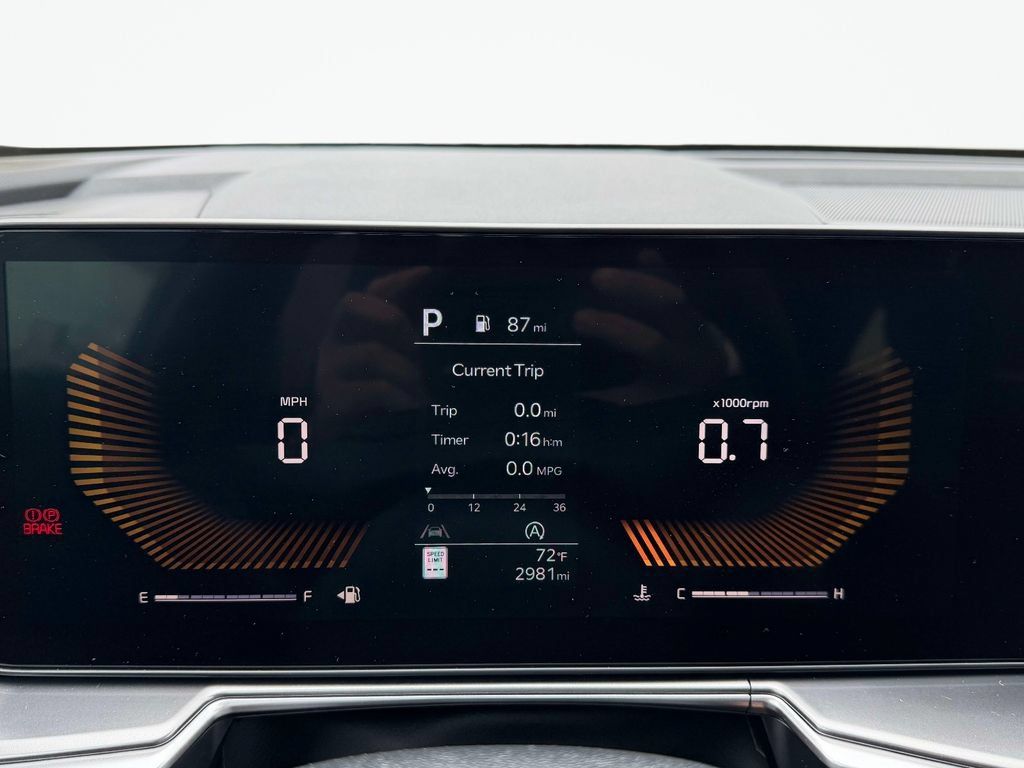 Certified 2026 Kia Sorento S AWD/4WD image 36