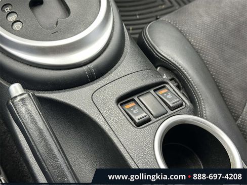 Used 2009 Nissan 370Z Touring w/ Sport Pkg image 28