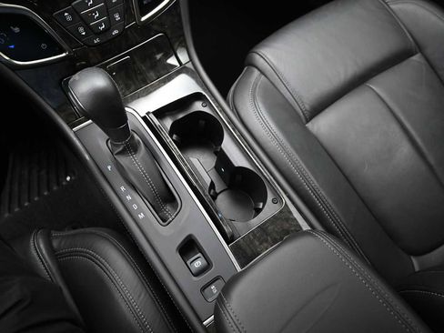 Used 2016 Buick LaCrosse Leather AWD/4WD image 22