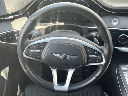 Used 2023 Genesis GV70 2.5T w/ Sport Prestige Package AWD/4WD image 23