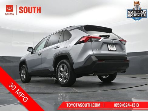 Used 2025 Toyota RAV4 XLE image 42