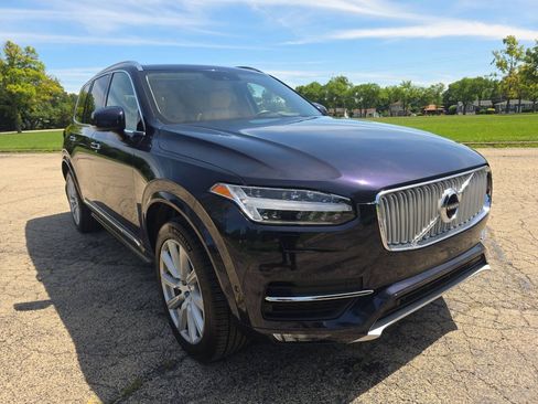 Used 2016 Volvo XC90 T6 Inscription w/ Convenience Package AWD/4WD image 5