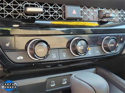 Used 2025 Honda Accord Sport image 25