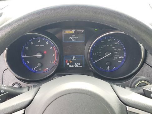 Used 2015 Subaru Legacy 2.5i Limited image 21
