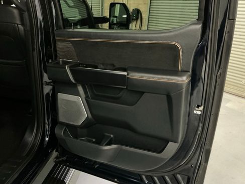 Used 2022 Ford F150 Platinum w/ Equipment Group 701A High image 15