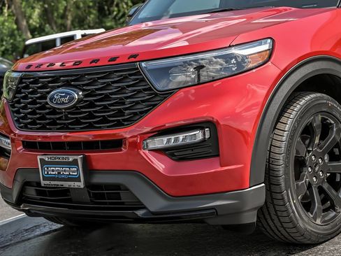 Certified 2023 Ford Explorer ST-Line w/ Class IV Trailer Tow Package AWD/4WD image 6