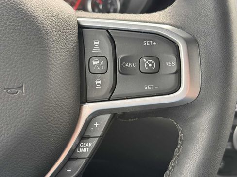Used 2025 RAM 1500 Big Horn AWD/4WD image 15