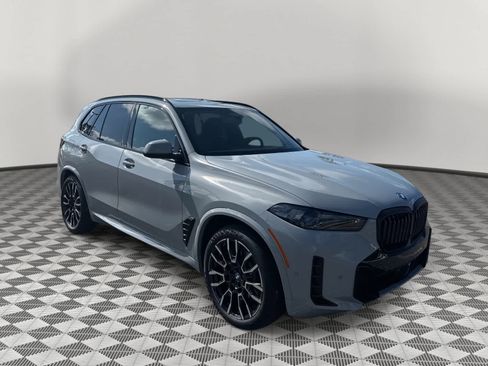 New 2026 BMW X5 xDrive50e w/ Executive Package image 3