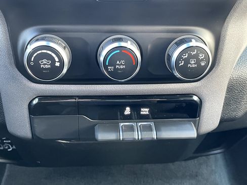 Used 2021 RAM 1500 Big Horn image 19