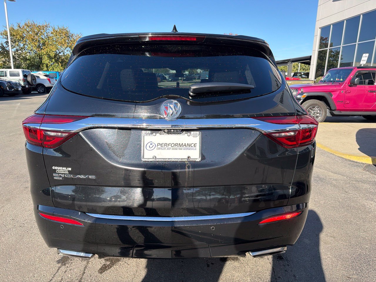 Used 2020 Buick Enclave Avenir w/ Avenir Technology Package AWD/4WD image 8