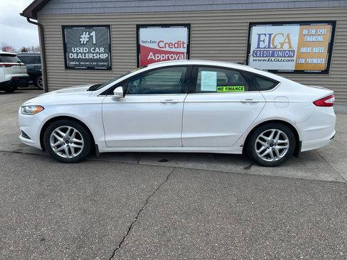 Used 2014 Ford Fusion SE image 8