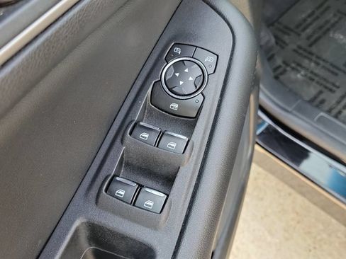 Used 2023 Ford Edge SEL AWD/4WD image 19