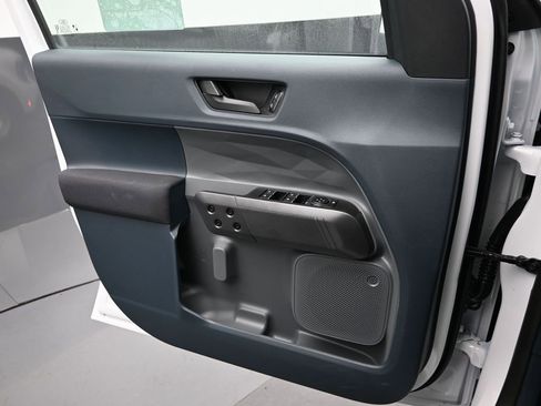 New 2025 Ford Maverick XL w/ 4K Tow Package image 15