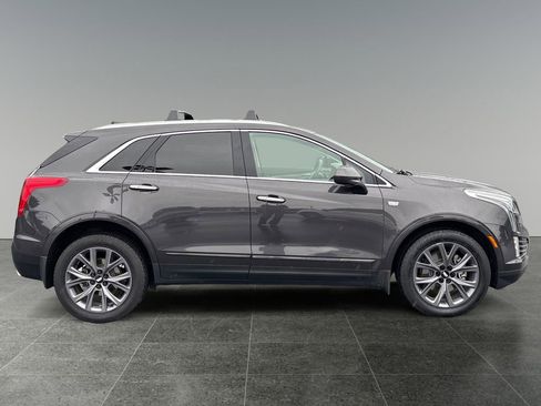 Used 2019 Cadillac XT5 Premium Luxury w/ LPO, Black Ice Package AWD/4WD image 8