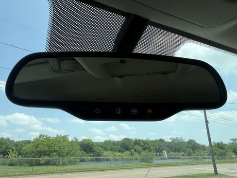 Used 2013 Chevrolet Tahoe LT w/ Texas Edition RWD image 32