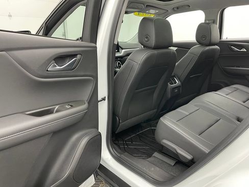 Used 2024 Chevrolet Blazer LT w/ LPO, Floor Liner Package FWD image 38