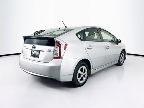Used 2013 Toyota Prius Two FWD image 9