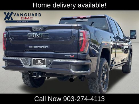 Used 2024 GMC Sierra 2500 AT4 w/ AT4 Premium Plus Package AWD/4WD image 9