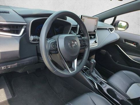 Used 2022 Toyota Corolla XSE FWD image 10