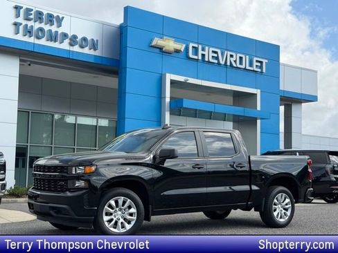 Used 2022 Chevrolet Silverado 1500 Custom w/ LPO, Dark Essentials Package image 1