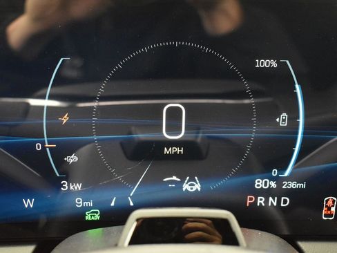 New 2026 Cadillac Optiq Sport 2 image 14