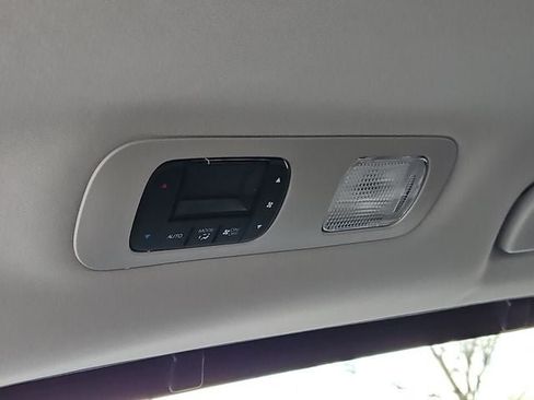 Certified 2026 Honda Odyssey Elite image 9