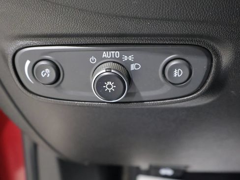 Used 2021 Chevrolet Equinox LT AWD/4WD image 33