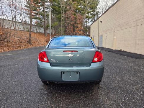 Used 2010 Chevrolet Cobalt LT w/ My Link Package image 4