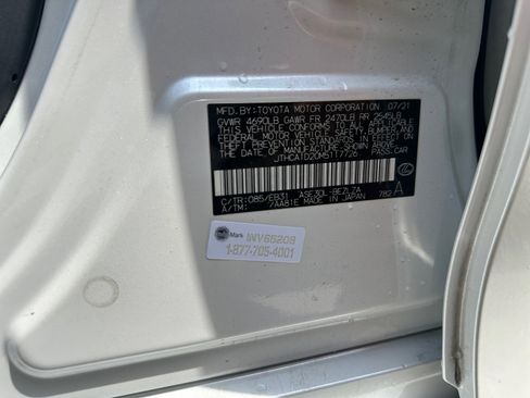 Used 2021 Lexus IS 300 w/ Comfort Package RWD image 16