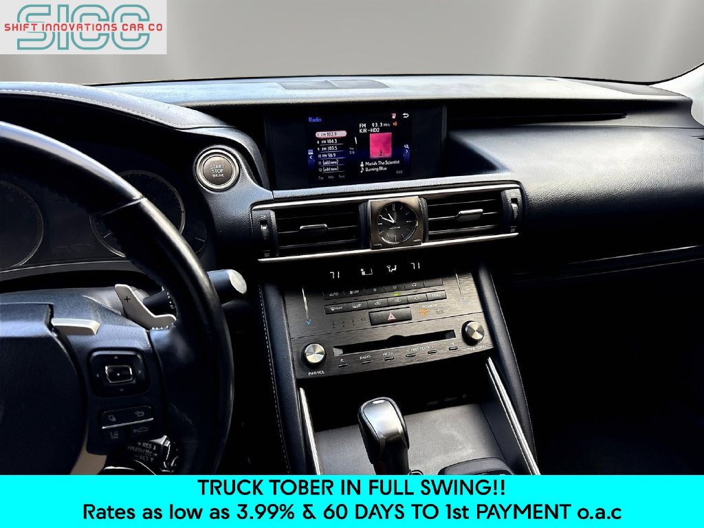 Used 2019 Lexus IS 300 RWD image 11