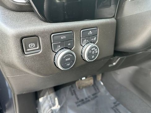 Used 2024 GMC Sierra 1500 Elevation AWD/4WD image 18