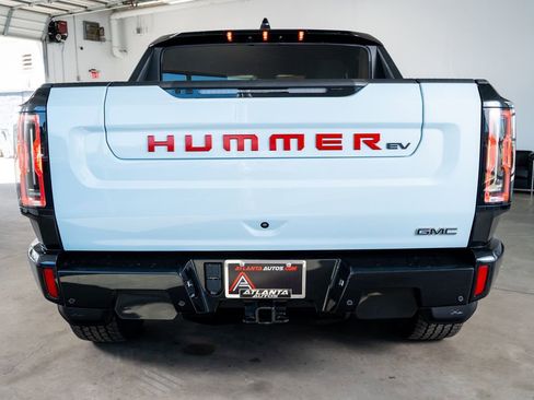 Used 2024 GMC Hummer EV 3X w/ LPO, Illumination Package image 7
