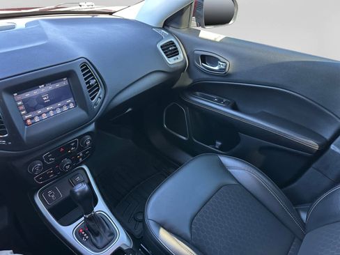 Used 2020 Jeep Compass Latitude FWD image 29