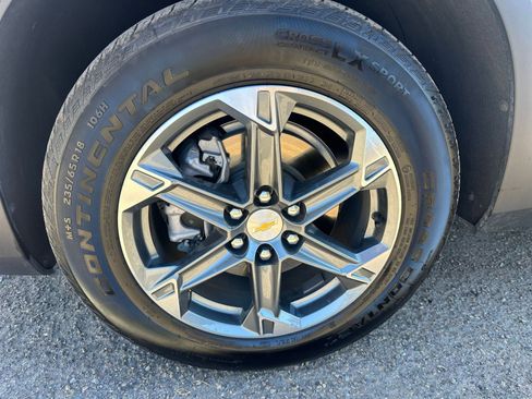 Used 2025 Chevrolet Blazer LT image 30