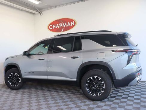 Used 2026 Chevrolet Traverse Z71 AWD/4WD image 3