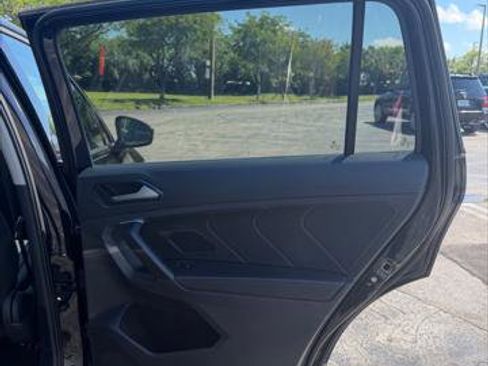 Used 2024 Volkswagen Tiguan Wolfsburg Edition FWD image 15