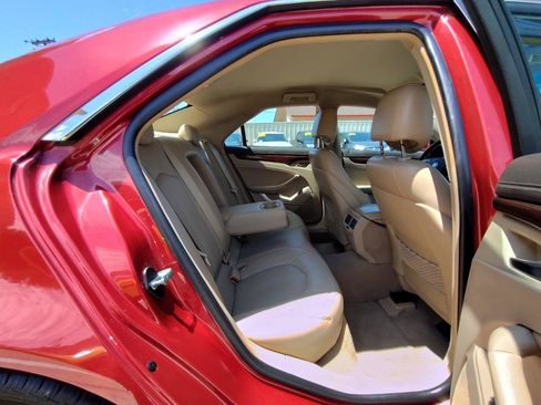 Used 2012 Cadillac CTS Luxury RWD image 30