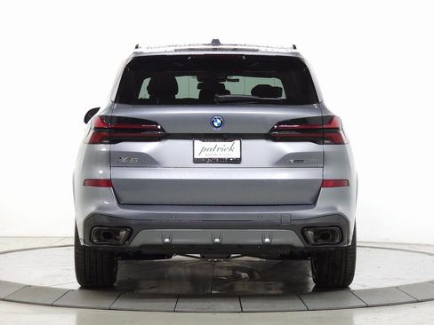 Used 2026 BMW X5 xDrive40i w/ M Sport Package image 6
