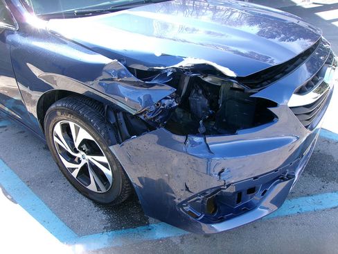 Used 2021 Subaru Legacy Premium AWD/4WD image 3
