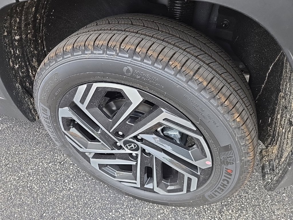 New 2026 Hyundai Tucson SEL Plus w/ Tow & Go Package AWD/4WD image 17
