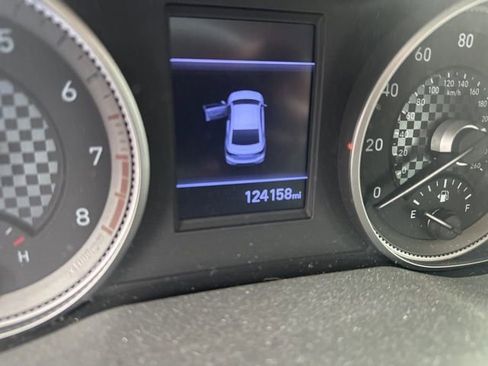 Used 2020 Hyundai Elantra SEL image 3