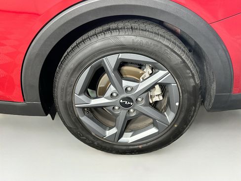 Used 2025 Kia K4 FWD image 11