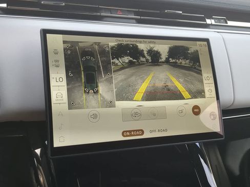New 2026 Land Rover Range Rover Sport Dynamic SE AWD/4WD image 32