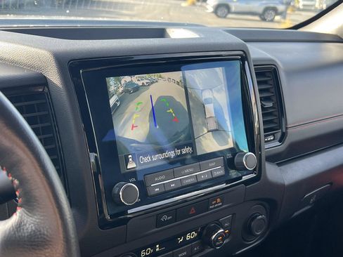 Used 2024 Nissan Frontier PRO-4X w/ Pro Premium Package AWD/4WD image 38