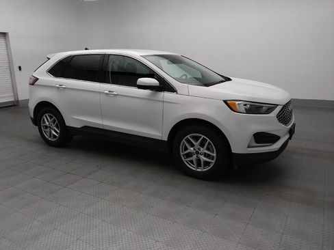 Used 2024 Ford Edge SEL image 11