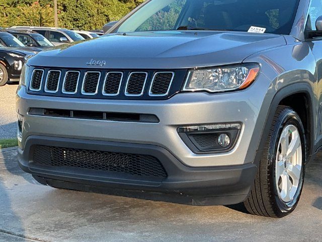 Used 2021 Jeep Compass Latitude w/ Sun and Sound Group FWD image 10